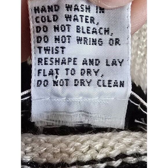 Vintage 80s Sleeveless Knit Top With Bold Geometric Design & Stripes Womens L - Picture 10 of 11